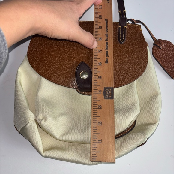 Vintage Dooney and Bourke Leather and Nylon Crossbody Bag offwhite/brown NWOT - Picture 3 of 6
